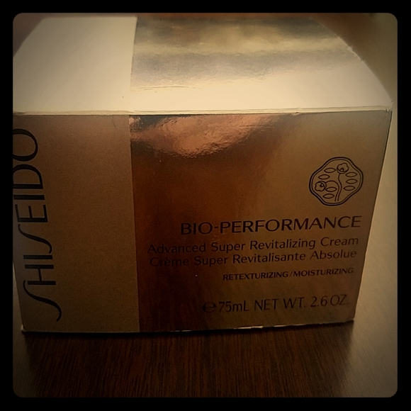 Shiseido Bio performance moisturizing cream 2.6 oz - Picture 2 of 4